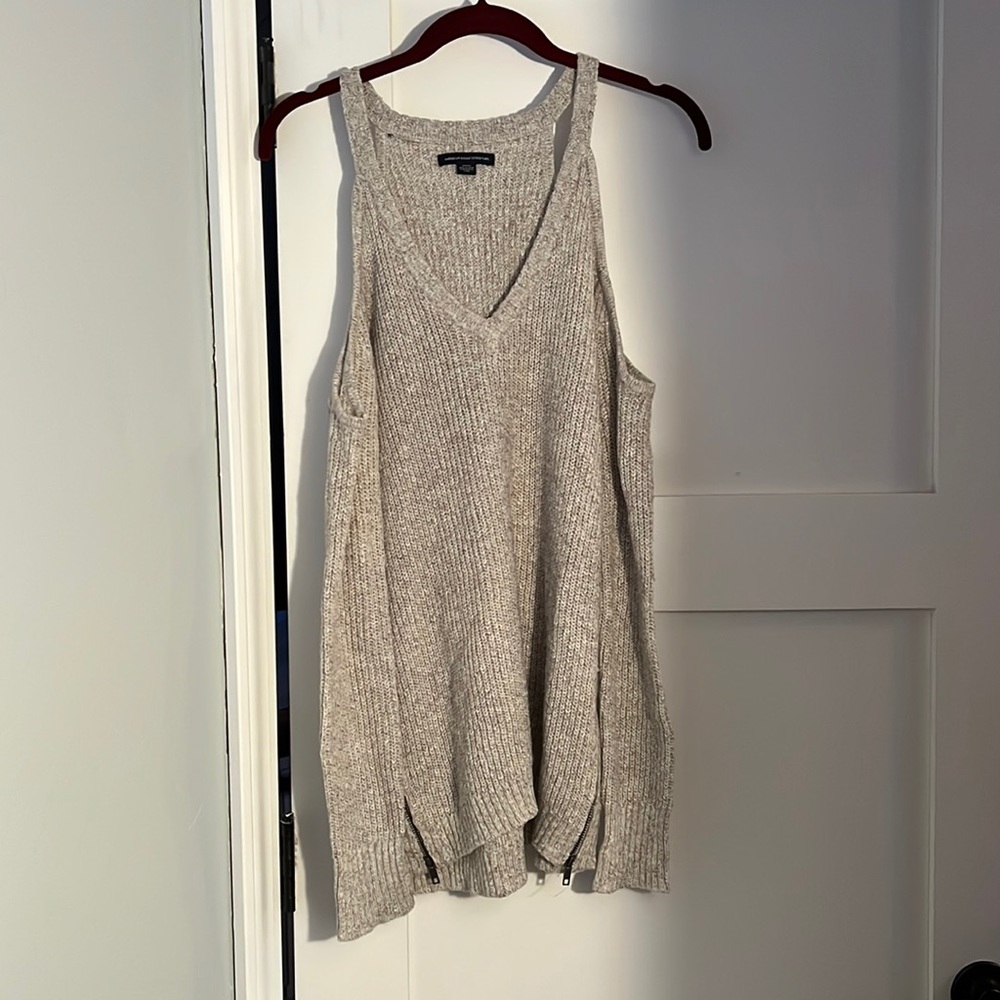 AE OFF THE SHOULDER SWEATER